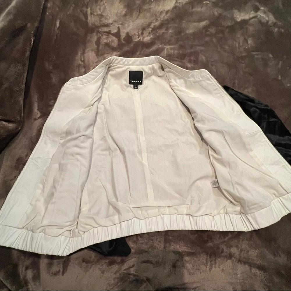 Pre owned trouve jacket sz M black and white - Picture 5 of 6
